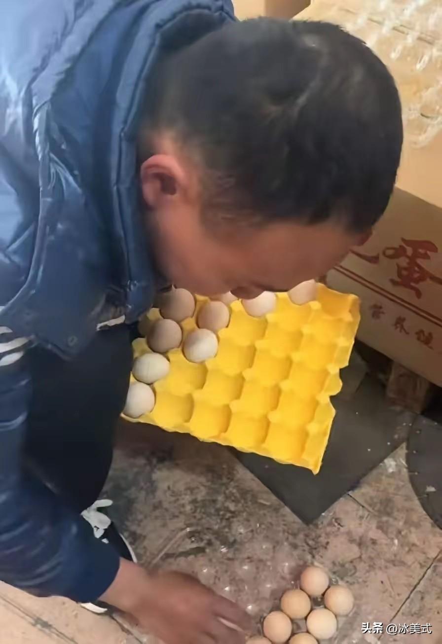 看完想哭！江苏，31岁自闭症小伙，花5个多小时，冒雨骑行52公里，来到一对夫妻经