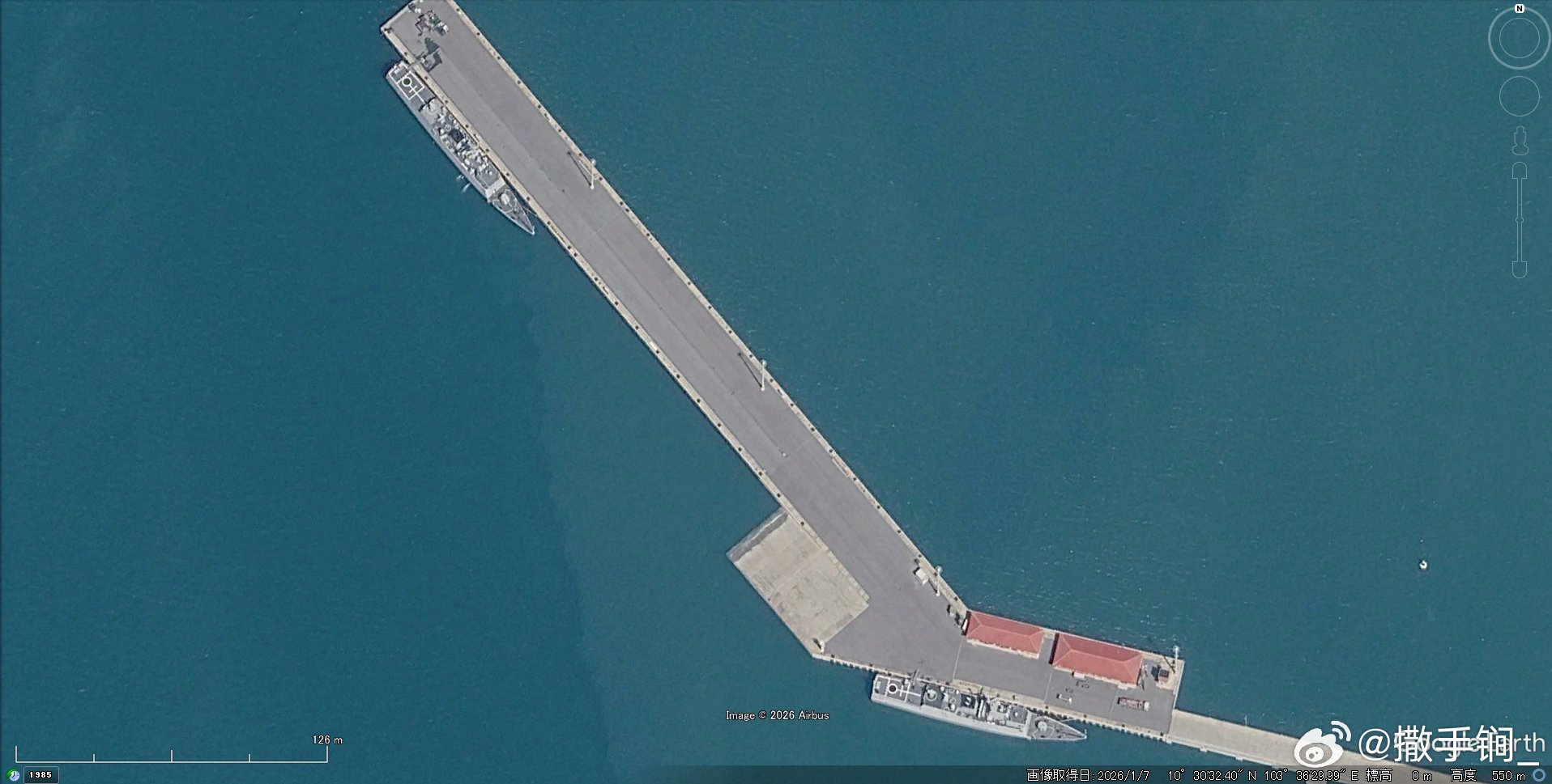 柬埔寨云壤海军基地，两艘中国海军056A型轻护仍在码头停泊。 