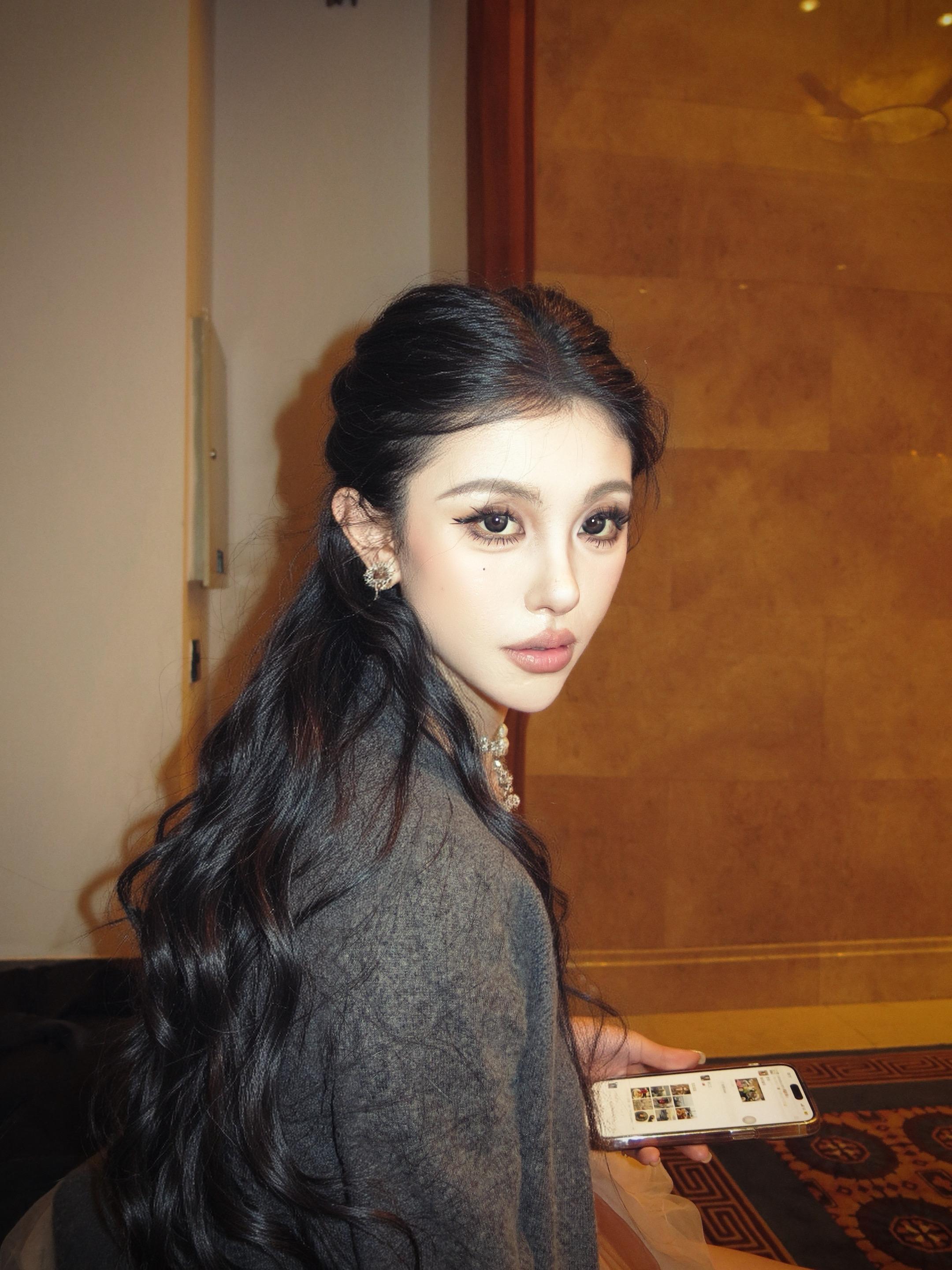 会觉得爱不真实，却不会去质疑恨的刻骨铭心