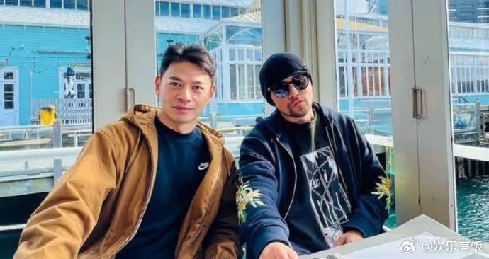 阿Ken谈与周杰伦友情阿Ken说周杰伦是传奇  阿 Ken 近日在播客里首度聊起