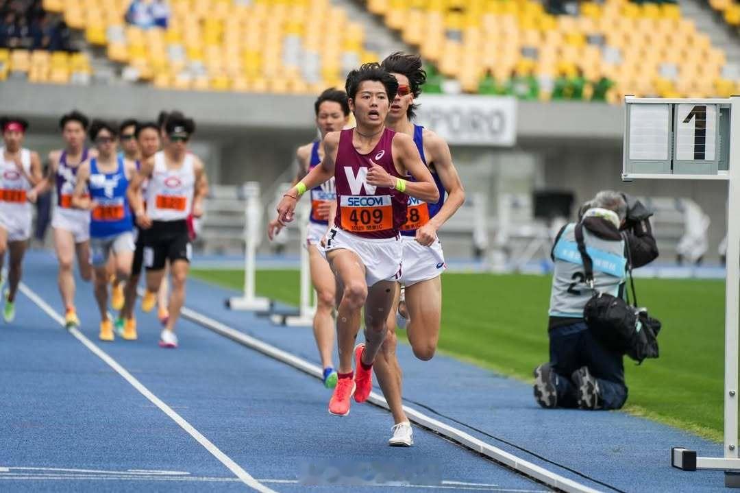 早稻田大学青春风暴早稻田大学 青春风暴 跑姿欣赏 跑步