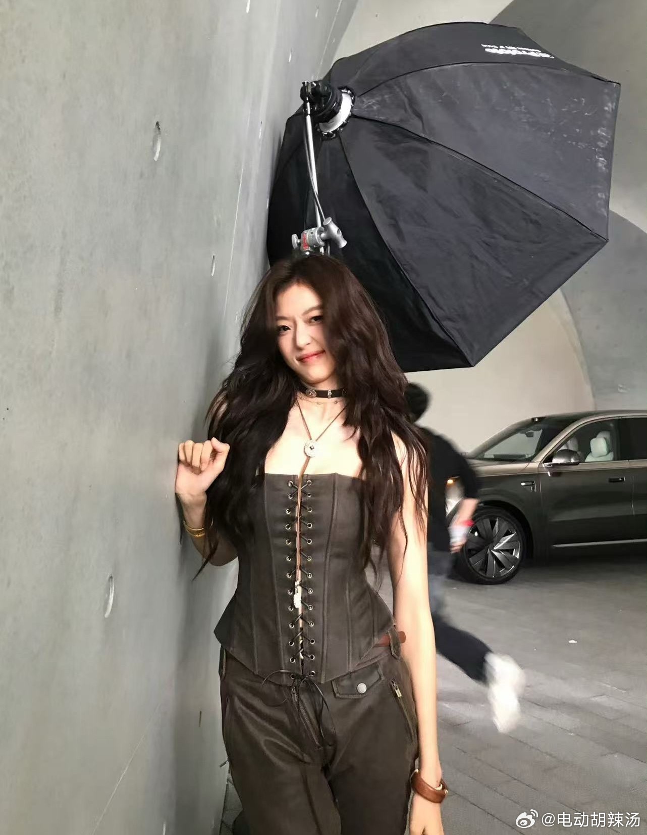 这是理想要有新的代言人了吗？易烊千玺要何去何从呢？看来是要面对不同群体了，四字代