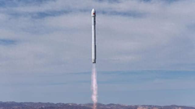 航天强国梦（2026）——朱雀二号改遥七火箭刺破苍穹 十星精准入轨