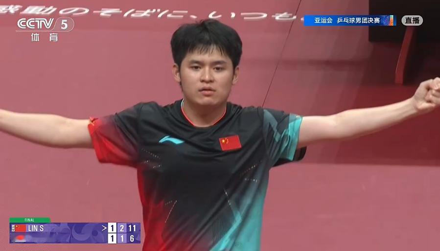 【林诗栋可以担当重任，拿下户上隼辅】第四局 11-6 拿下，林诗栋越打越强势，不