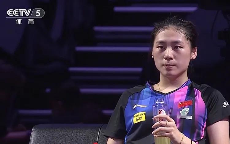 超级大逆转，陈熠3-2爆冷战胜王曼昱。

WTT冠军赛横滨战激战正酣，今天上午的