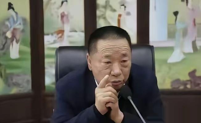 哎哟，你猜怎么着？山西煤矿老板任铁柱，查出来居然是从农村寒门拼出来的草根首富！