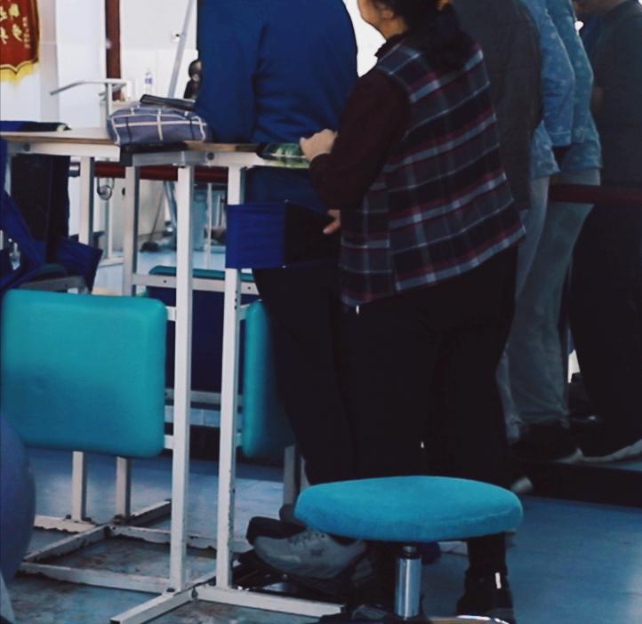 截瘫后四大“隐形杀手”：每个都可能致命！
一号杀手：压疮
长期卧床不会翻身，骨突