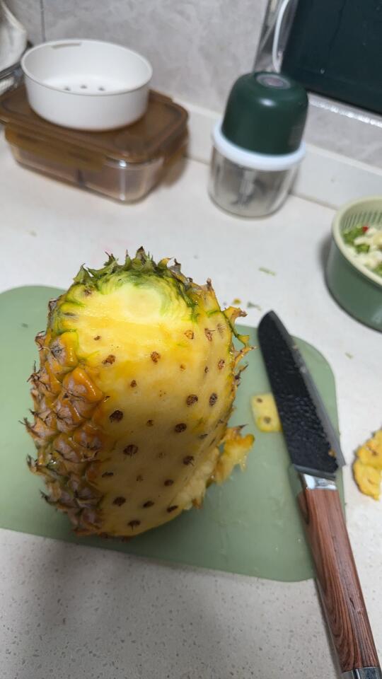 这是菠萝还是凤梨呀？