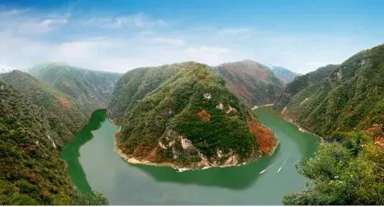 藏在豫西的宝藏小城卢氏县，去过就忘不了！
 
很少有人知道，河南三门峡藏着一座千