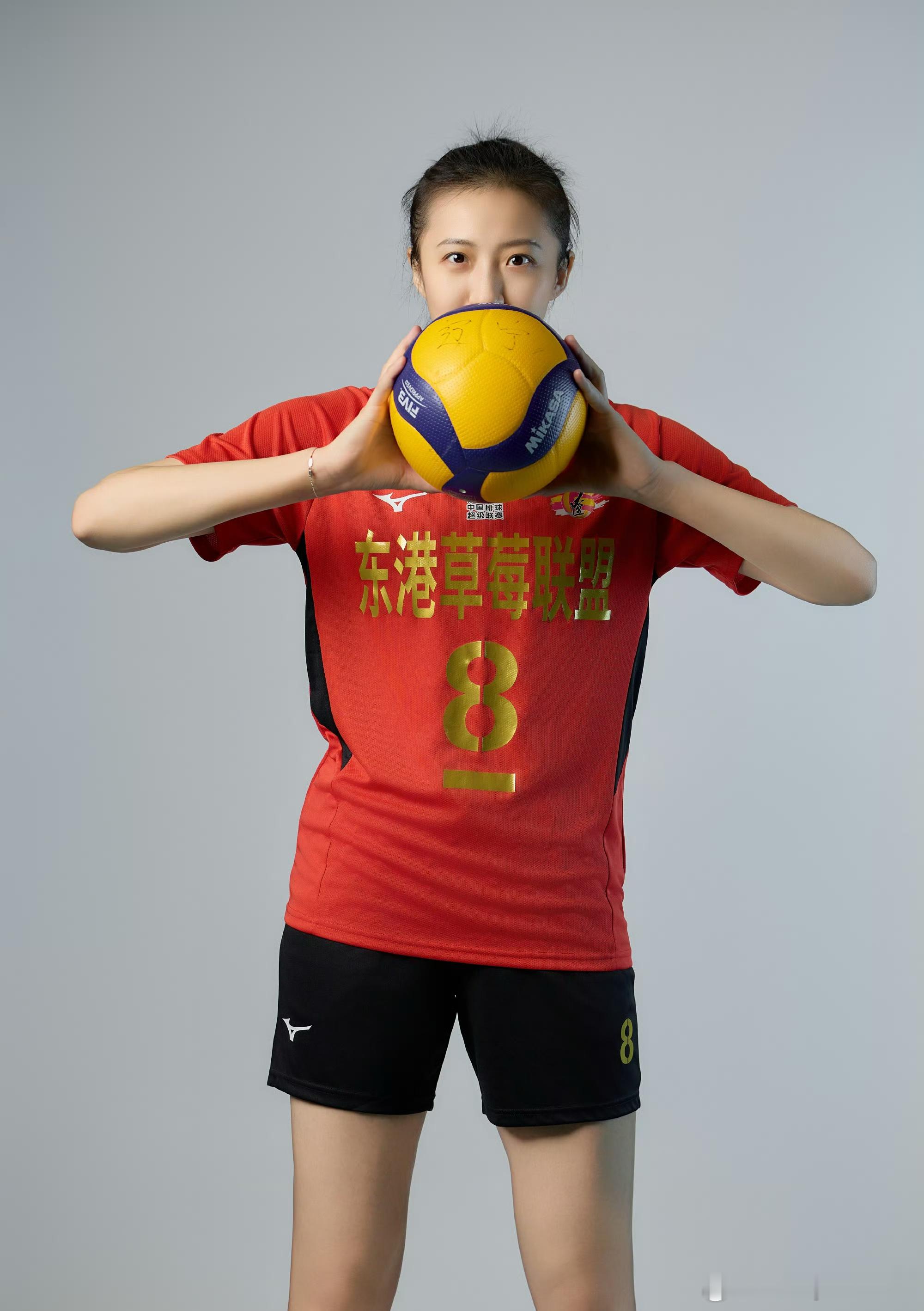 🎙️丁霞：❓如果联赛结束之后，国家队再次向你抛出橄榄枝，你会怎么抉择？▶️“我