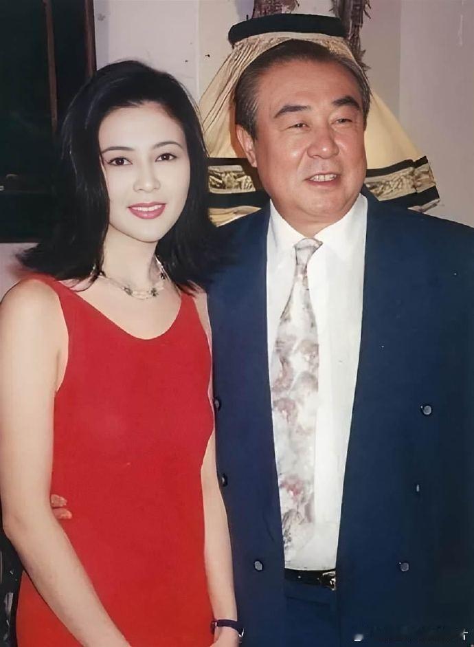 关之琳与父亲关山 