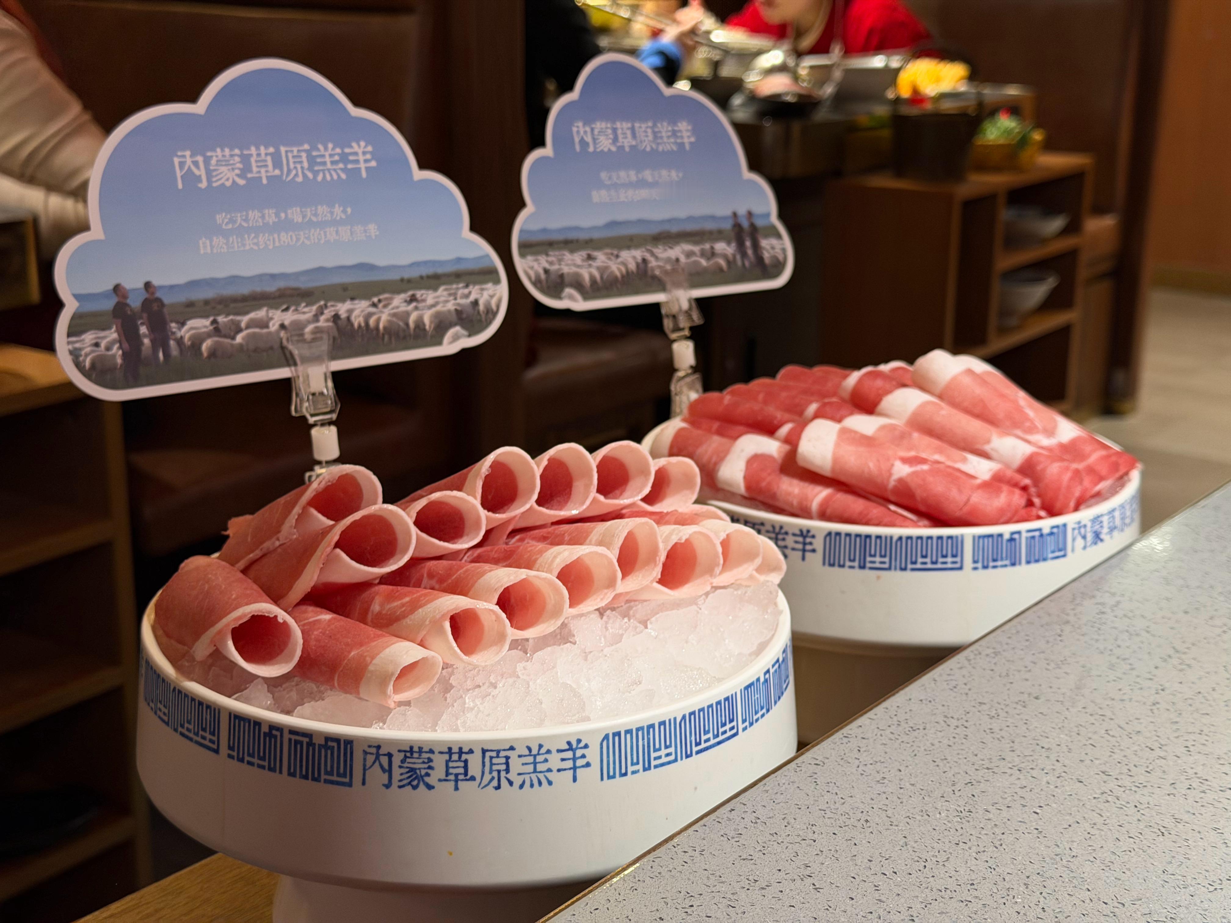 回国了，嚣张一点，光吃肉对于我来说，国内的幸福度绝对是最高的，吃好喝好才是真的好