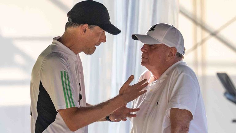 赫内斯谈孔帕尼和图赫尔的区别：“有两点很重要。这位教练[孔帕尼]让每位球员都变得