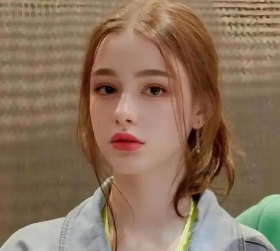 乌克兰还有一个大问题很多人都没注意到，那就是乌克兰的女人将来该怎么办？战争把男人