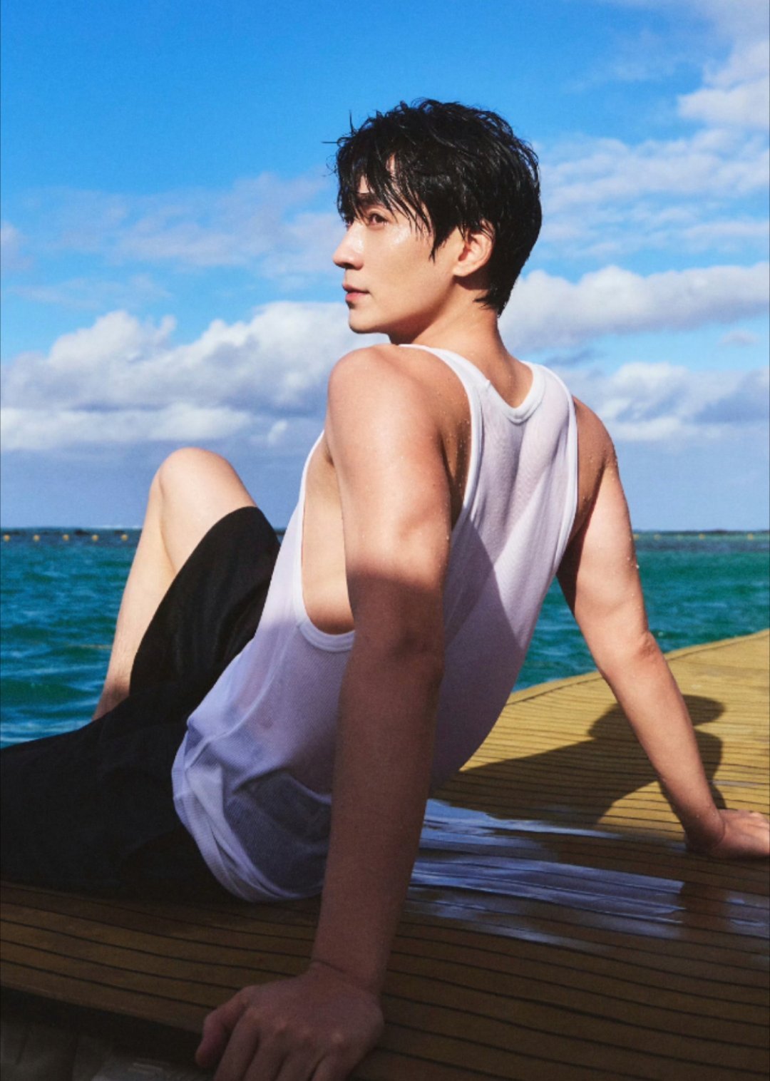 就是这个肌肉看的爽朱一龙一起开启幸运2026