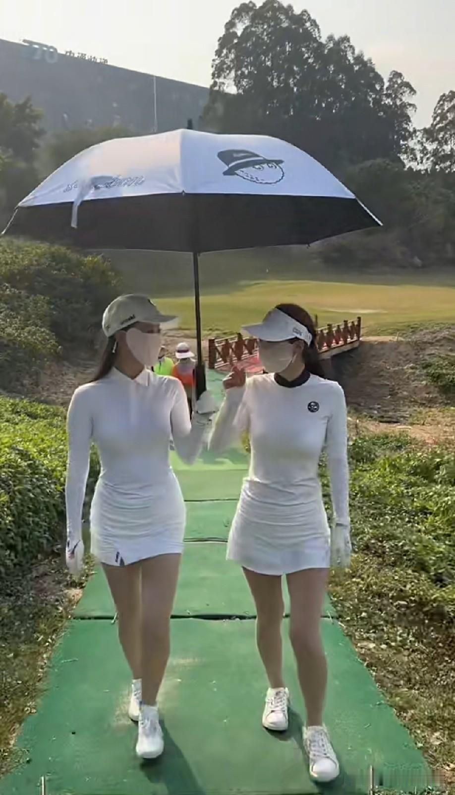 所谓的福气就是身边人替你负重前行，承担了你该承担的而已，一般自私的人都比较有福气