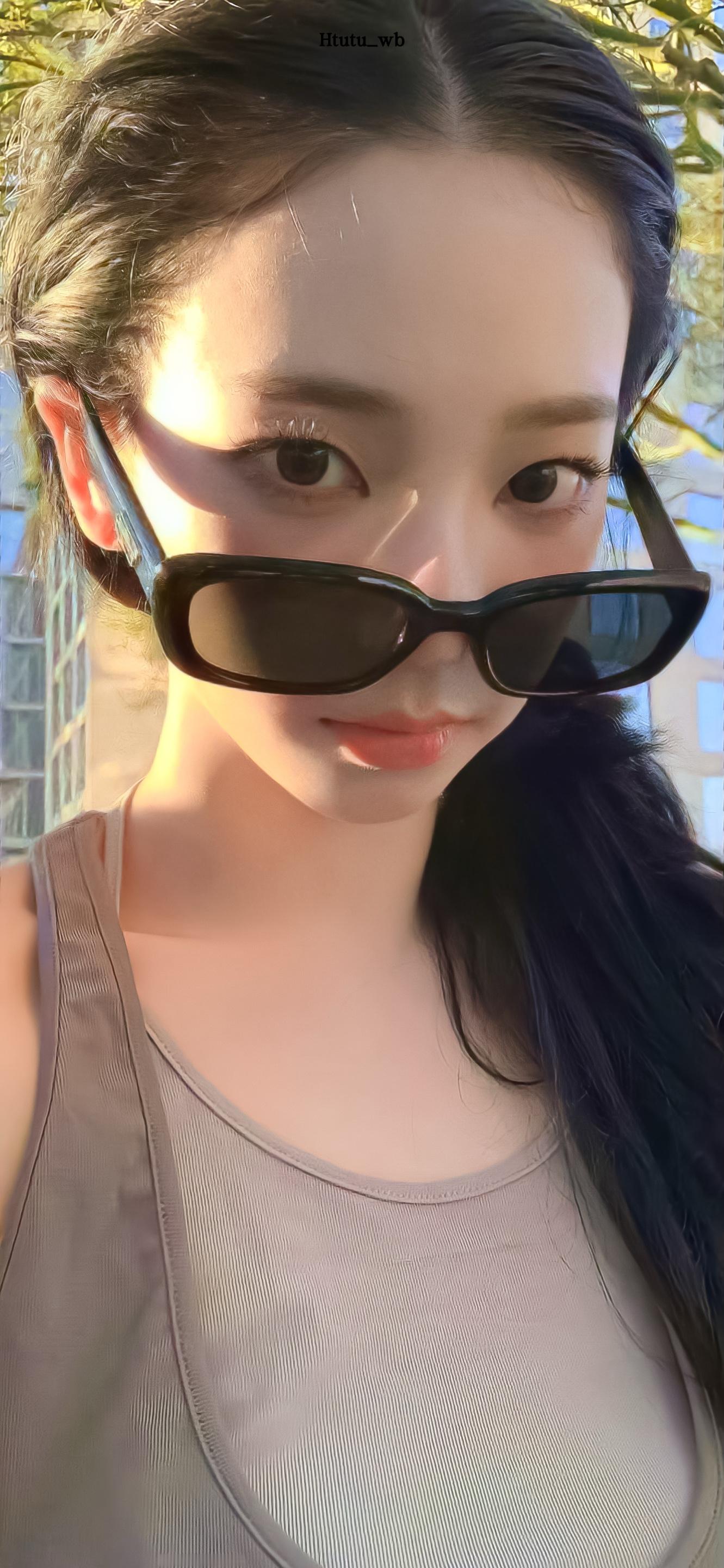柳智敏Karina壁纸更新☀️🧸 ​​​