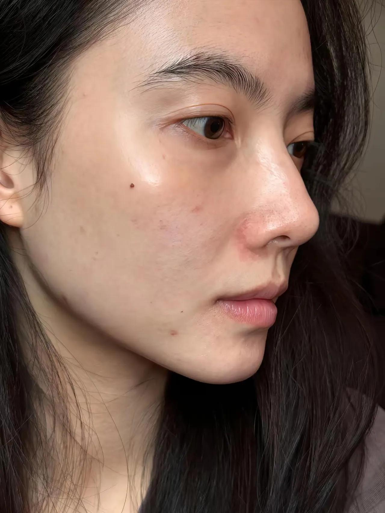 无美颜，无滤镜，纯素颜，这个样子，满分10分的话，可以打几分？