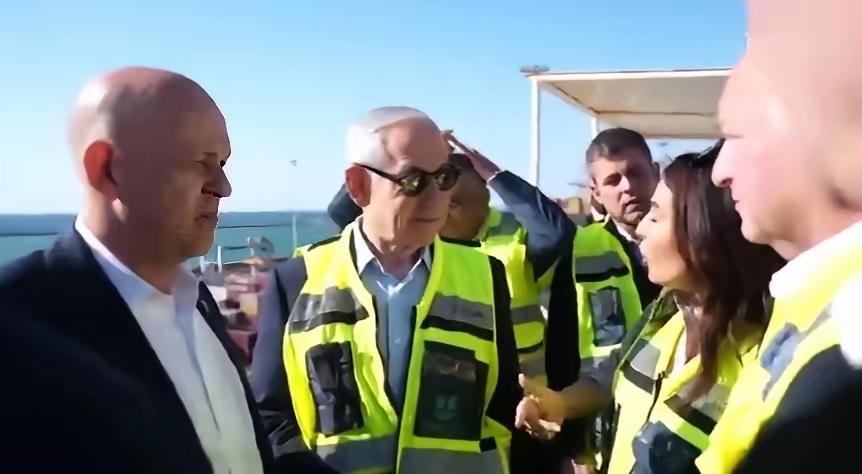 内塔尼亚胡没死！没伤！没失联！
最近网上关于内塔尼亚胡的消息特别乱：有人说他不敢