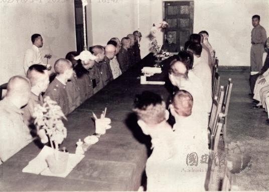 该组照片为1948年7月22日，国民政府主席巡视山西省太原市的真实照片...