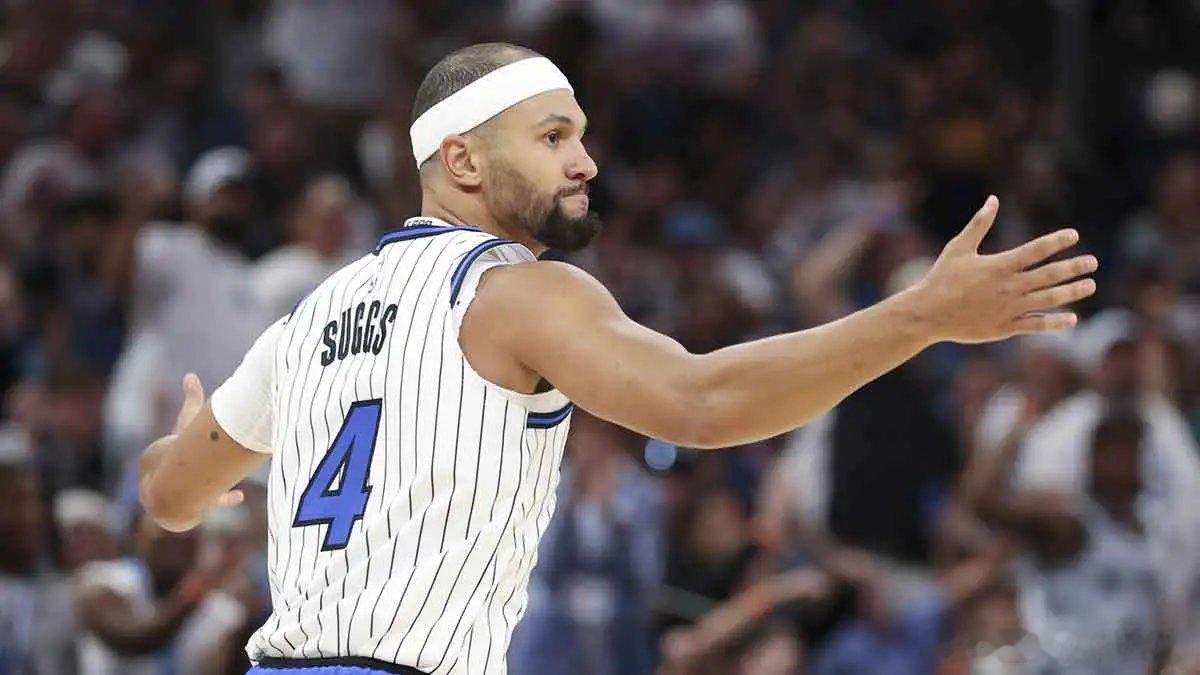 萨格斯在NBA杯半决赛输给尼克斯的比赛中左髋部受伤，目前暂无复出时间表。近5场萨