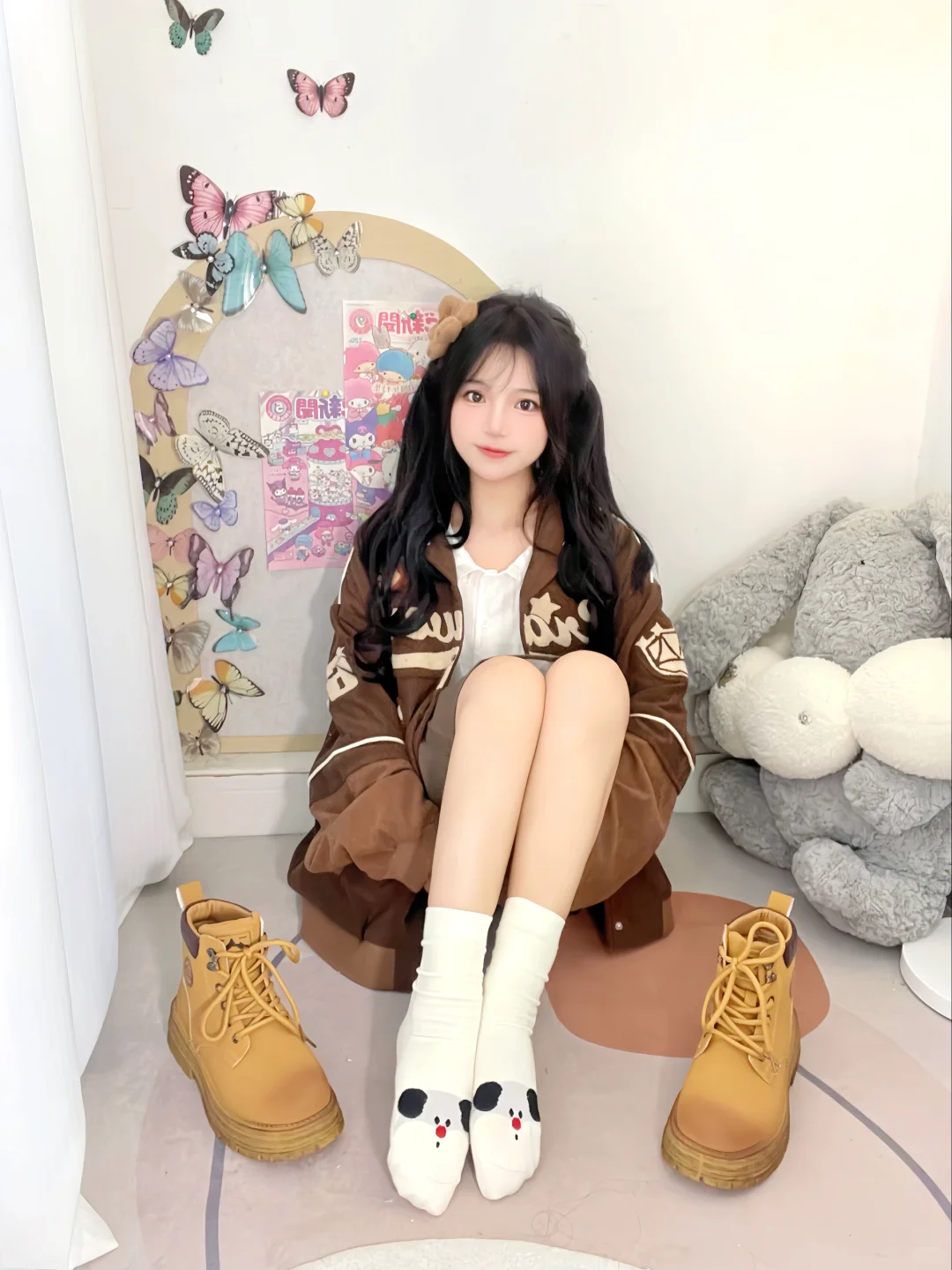 就是爱穿小白袜^