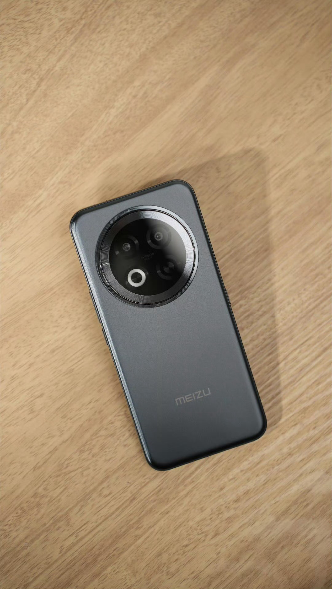 转发关注抽一台 魅族Note 16 Pro  手机2026年第一个抽奖，关注 +