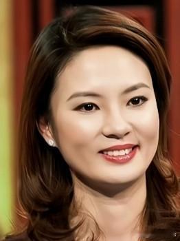 董卿知性如兰，周涛端庄大气，李红温婉敏锐，欧阳夏丹阳光干练。央视四大美女主持，用