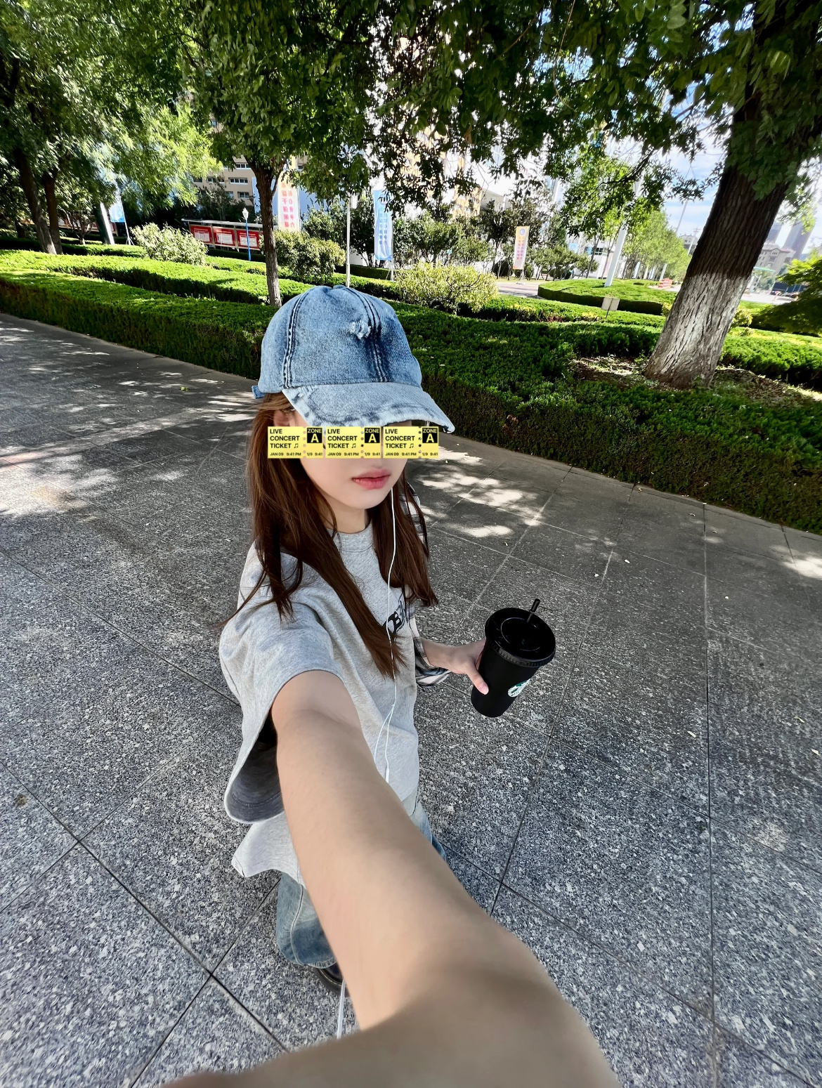 女大自存的一些攒钱存钱tips1.鞋子只卖基础款：耐克空军+勃肯鞋+洞洞鞋+匡威