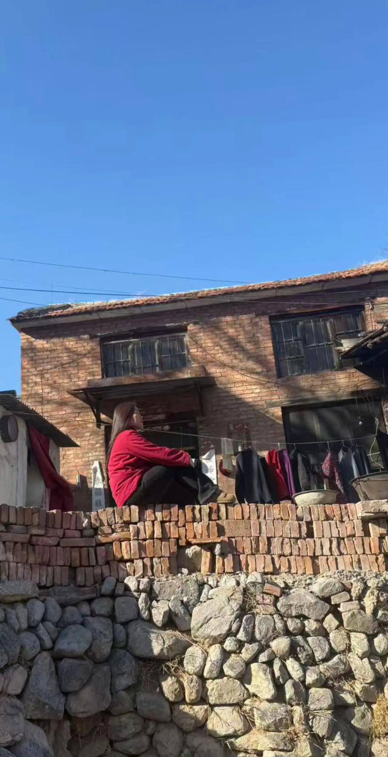 回老家，不是老家有多好，而是老家，你无忧无虑……