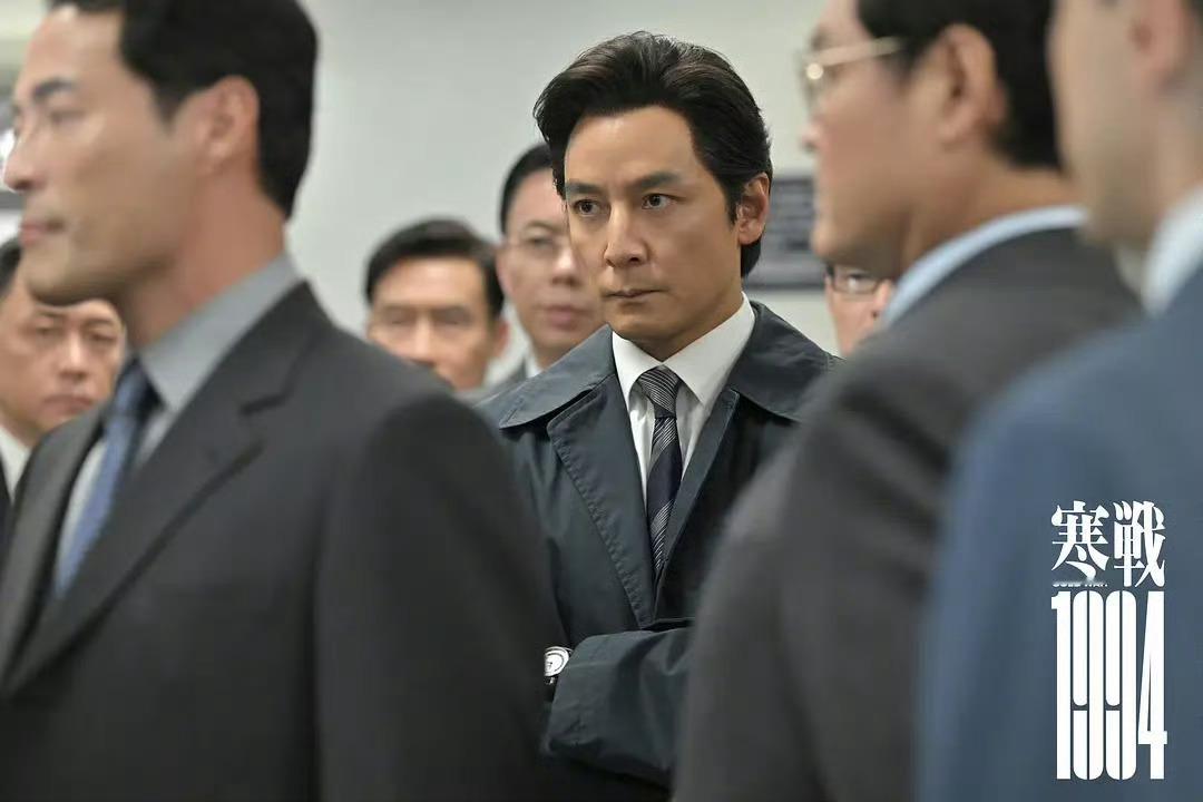 寒战1994好不好看？前面两部寒战评分和票房都不错，这次能守住不？ 