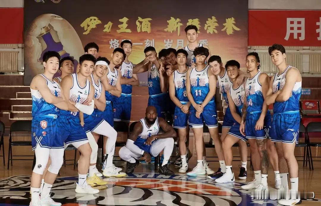 强强对抗，央五直播！今晚19时35分，新疆男篮VS浙江广厦

★目前，新疆排名第