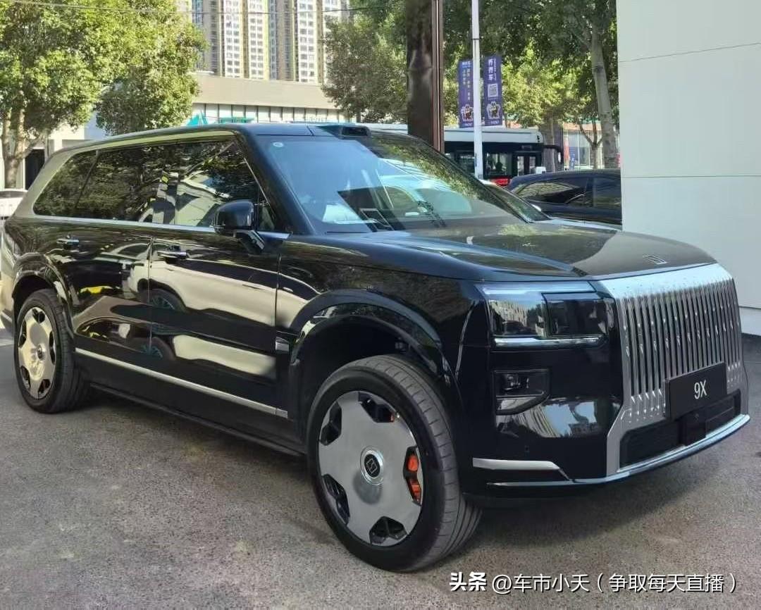 被誉为“杭州湾库里南”的极氪9X，在我们汽车行业很火。有人专门只做这一款车，因为