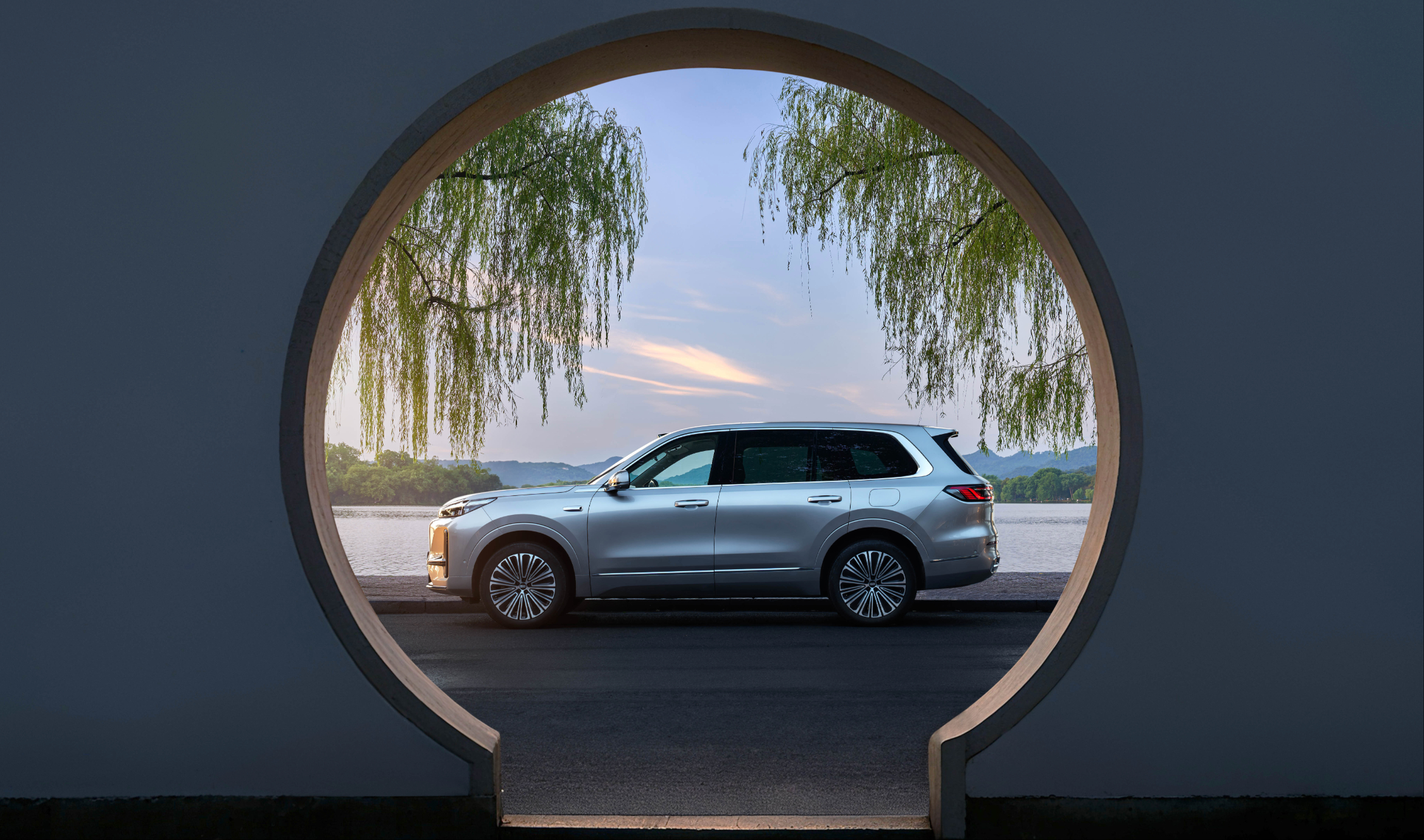 看到一个消息说，26年智驾大变革或许要来了！别再被低价智驾和定点数蒙蔽。我还挺认