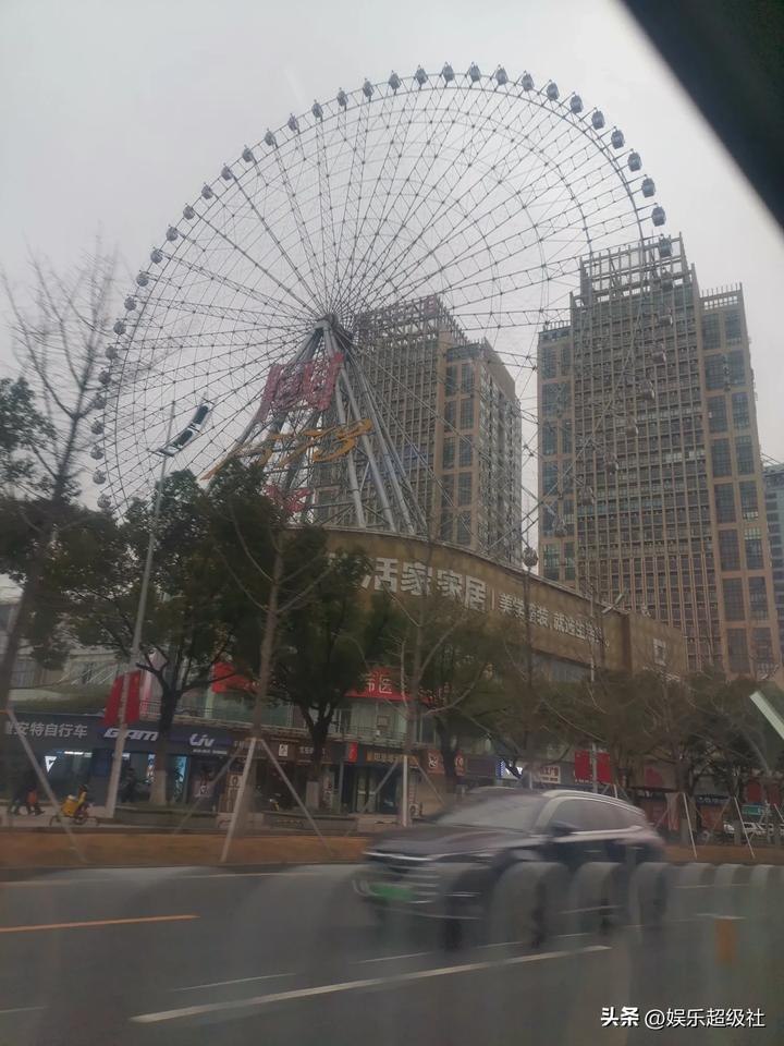 迷雾剧场最新大作，《乌云之上》已开播！孙俪化身刑侦队长韩青，跟菜鸟林嘉嘉调查罗晋