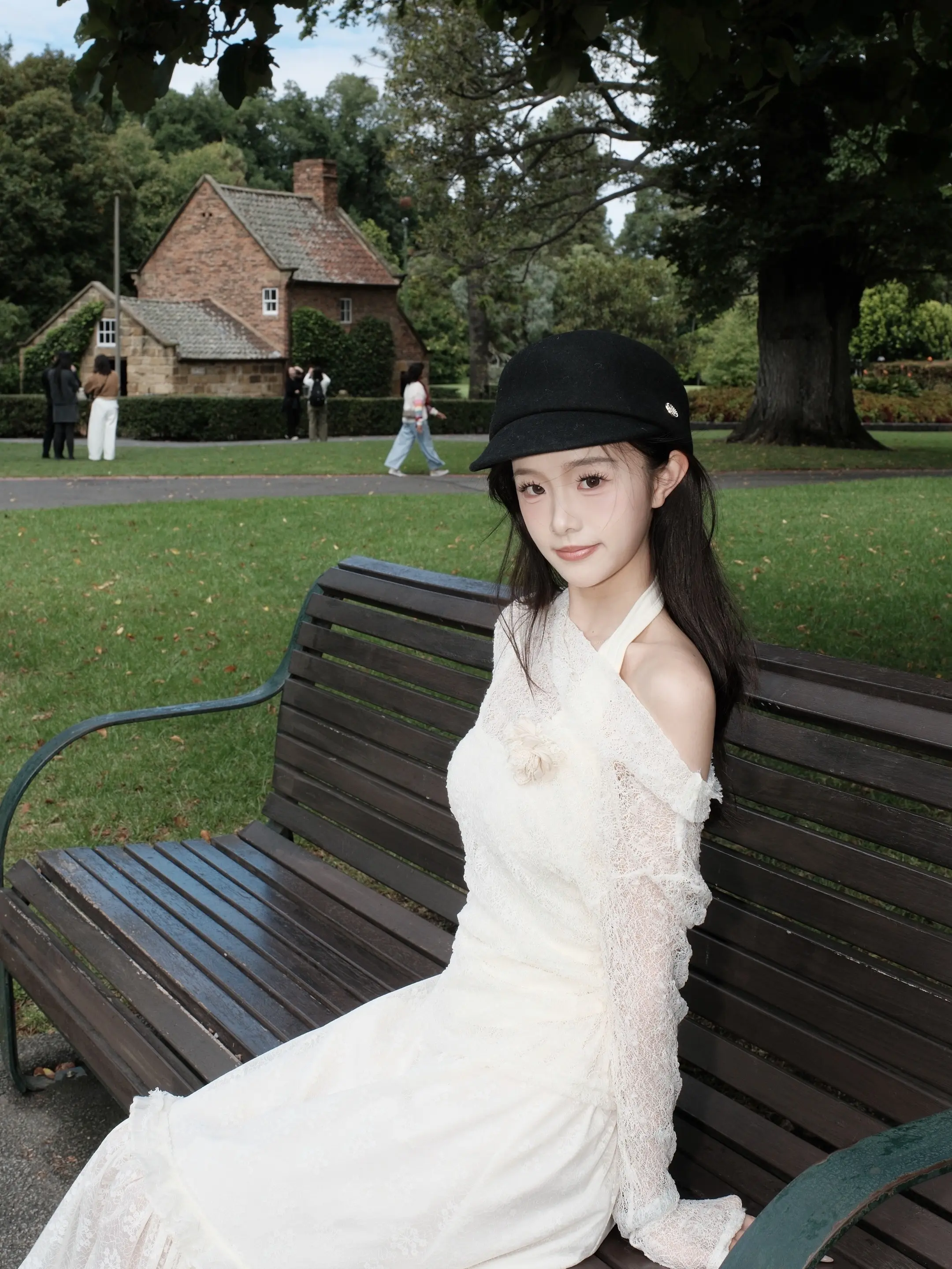 图书馆停电30妙 飞机没有信号八小时。幸福的秘诀竟然是装聋作哑