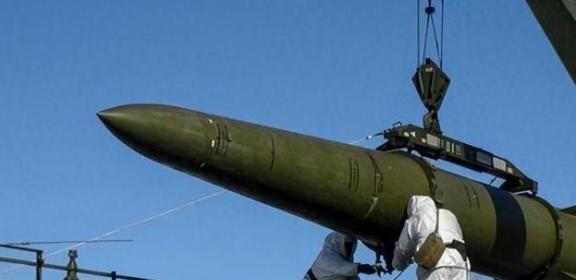 俄罗斯至今没用核武器，不是心慈手软，更不是普京这个人脾气好。而是因为这东西的说明