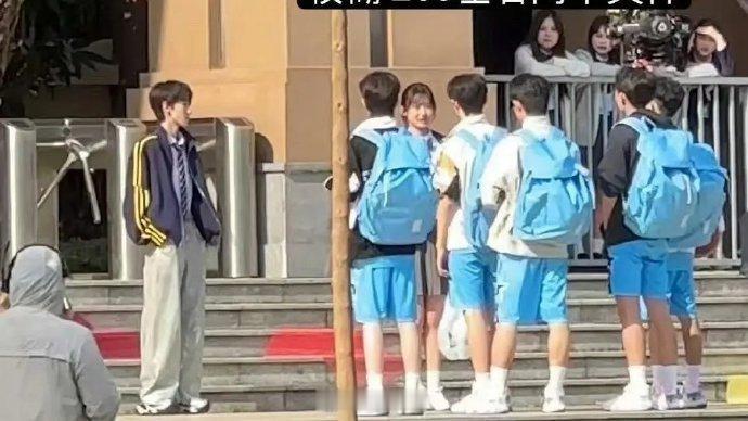 我们的少年时代2女主看不清到底是谁 