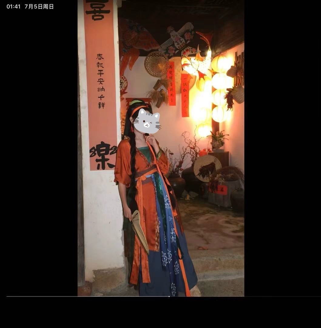 哈？第二套也有啦？盼神你也太红虞书欣何盼