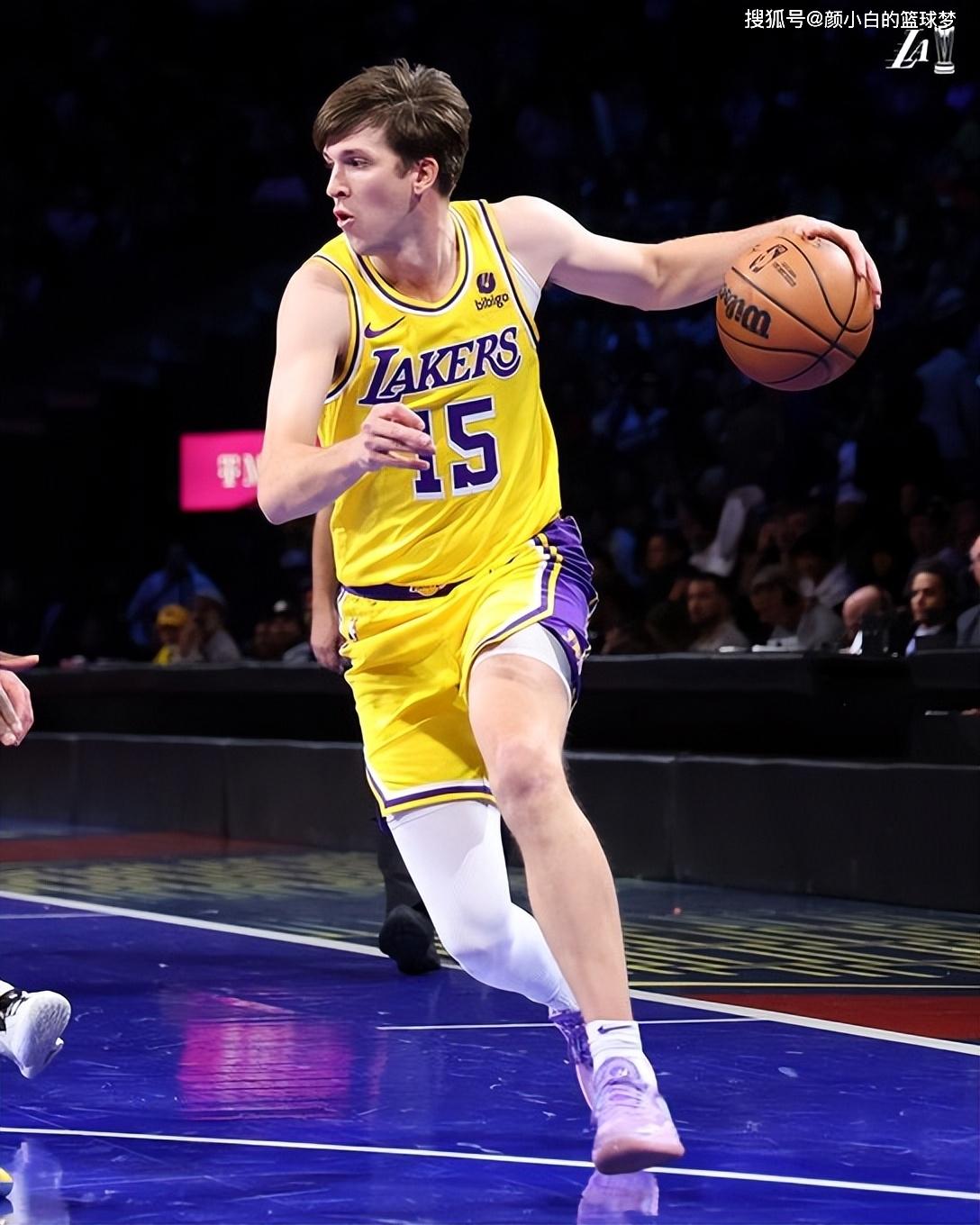 湖人其实有交易字母哥的最佳选择，他就是里夫斯，最近一个月内打出的高光表现，场均得