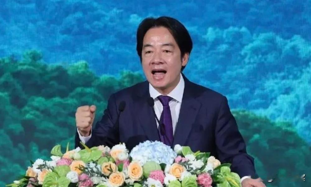 今天，新加坡《联合早报》报道了一件事：中国大陆学者抛出菲律宾巴丹群岛“主权自古属