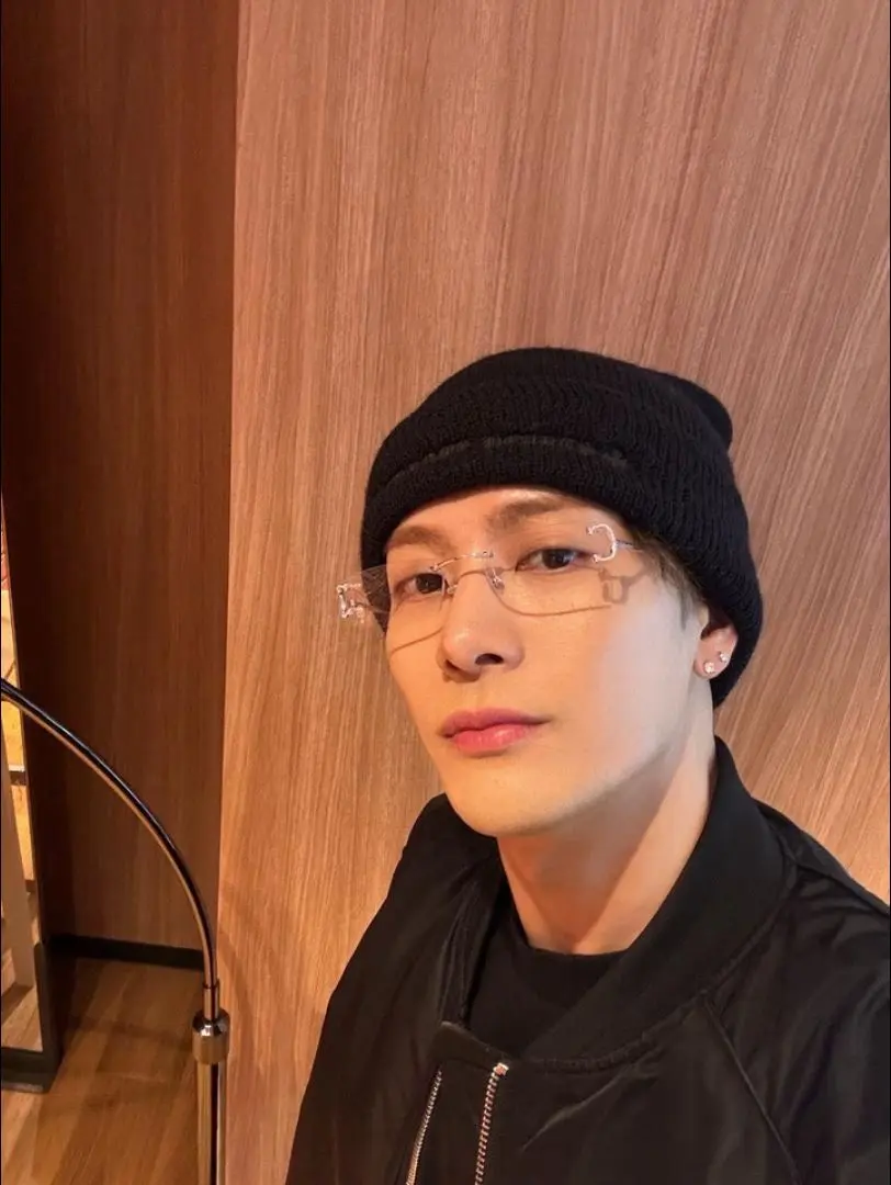 此男又轻轻松松帅我一跳。