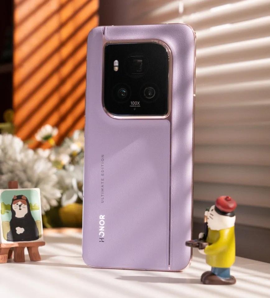 荣耀Magic6至臻版从6999元直接腰斩至3199元，这不是清仓是清场。16G