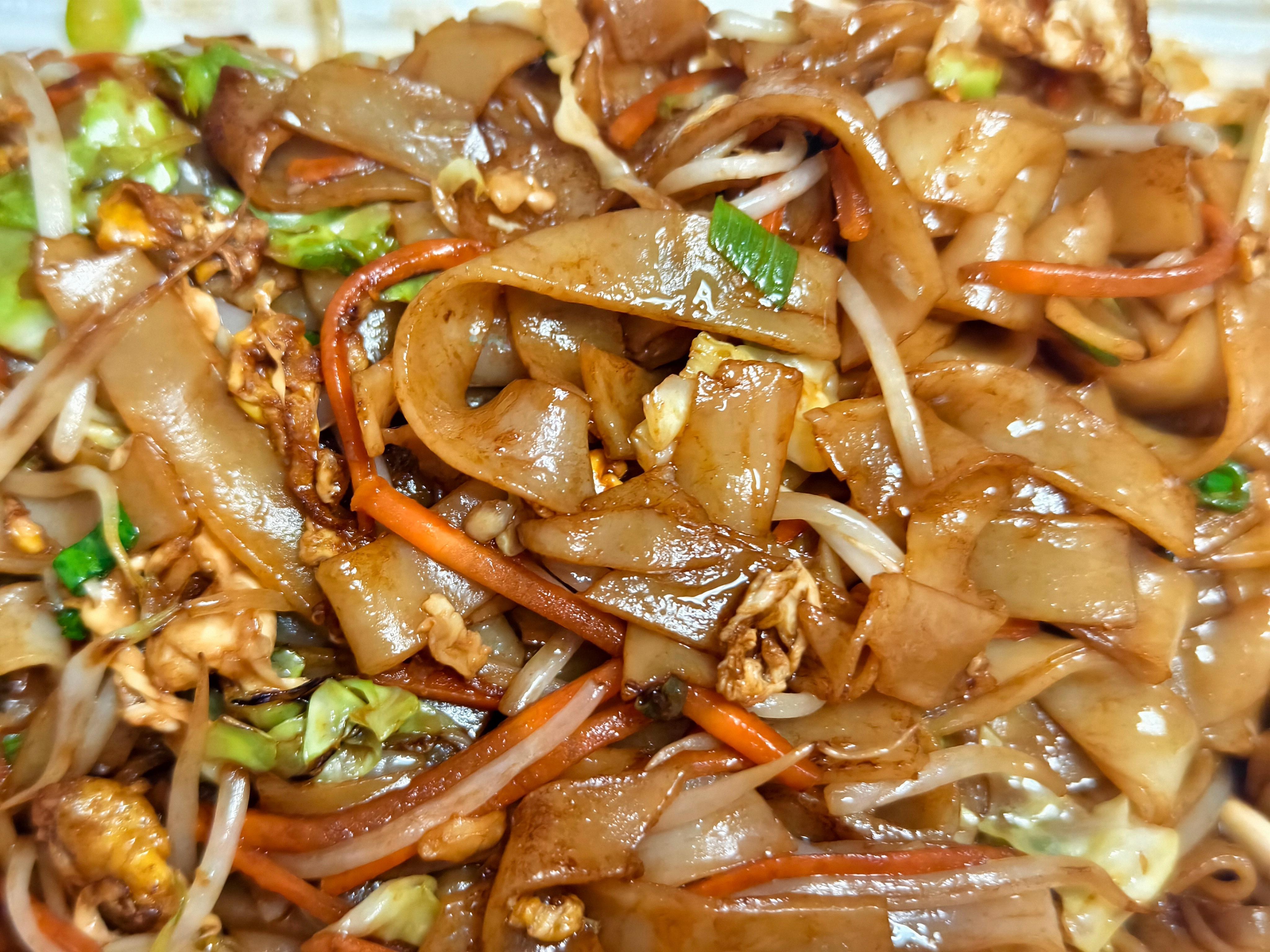来吃炒河粉 ​​​