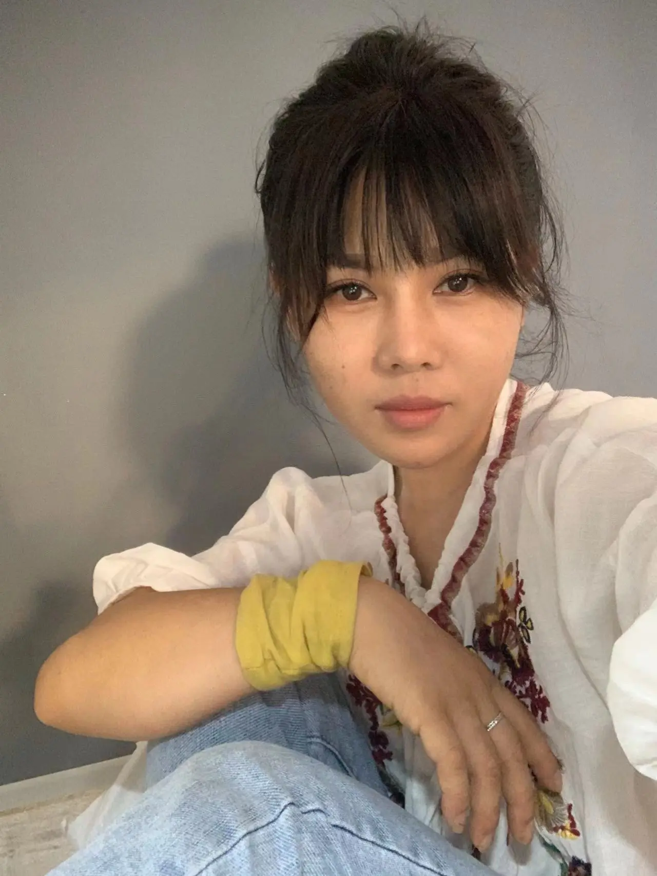 老公外地打工，我留守陪读，今年是我们分居的第六年，他在外像个精神小伙...
