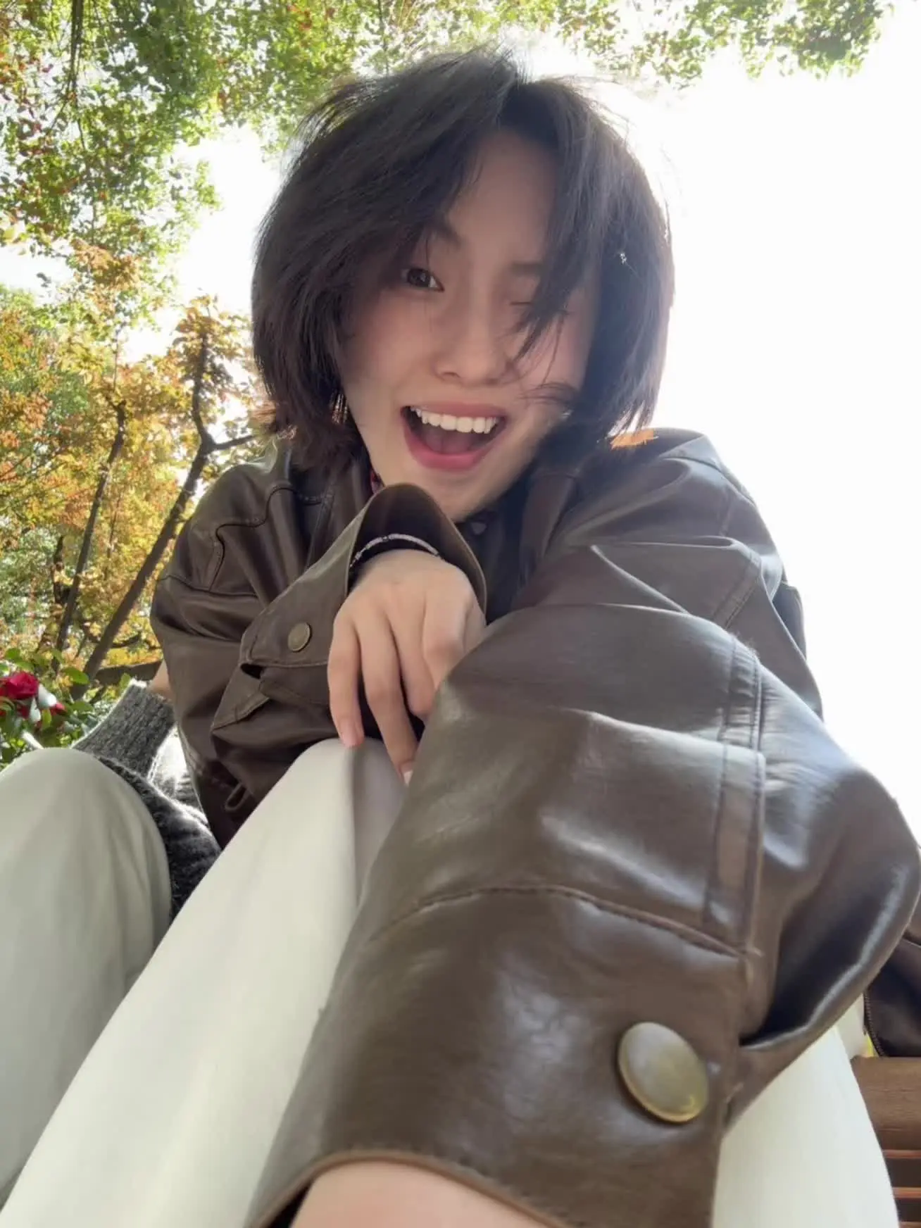 原来抬头月牙弯弯说的是爱人的双眼 眼睛很难说谎