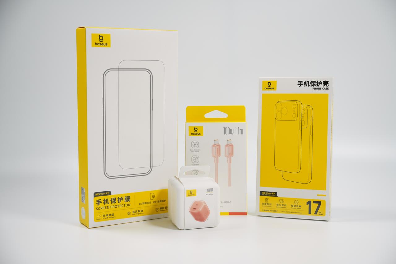 最近把用了两个月的iPhone 17 Pro Max星宇橙换回了经典银。这个橙色