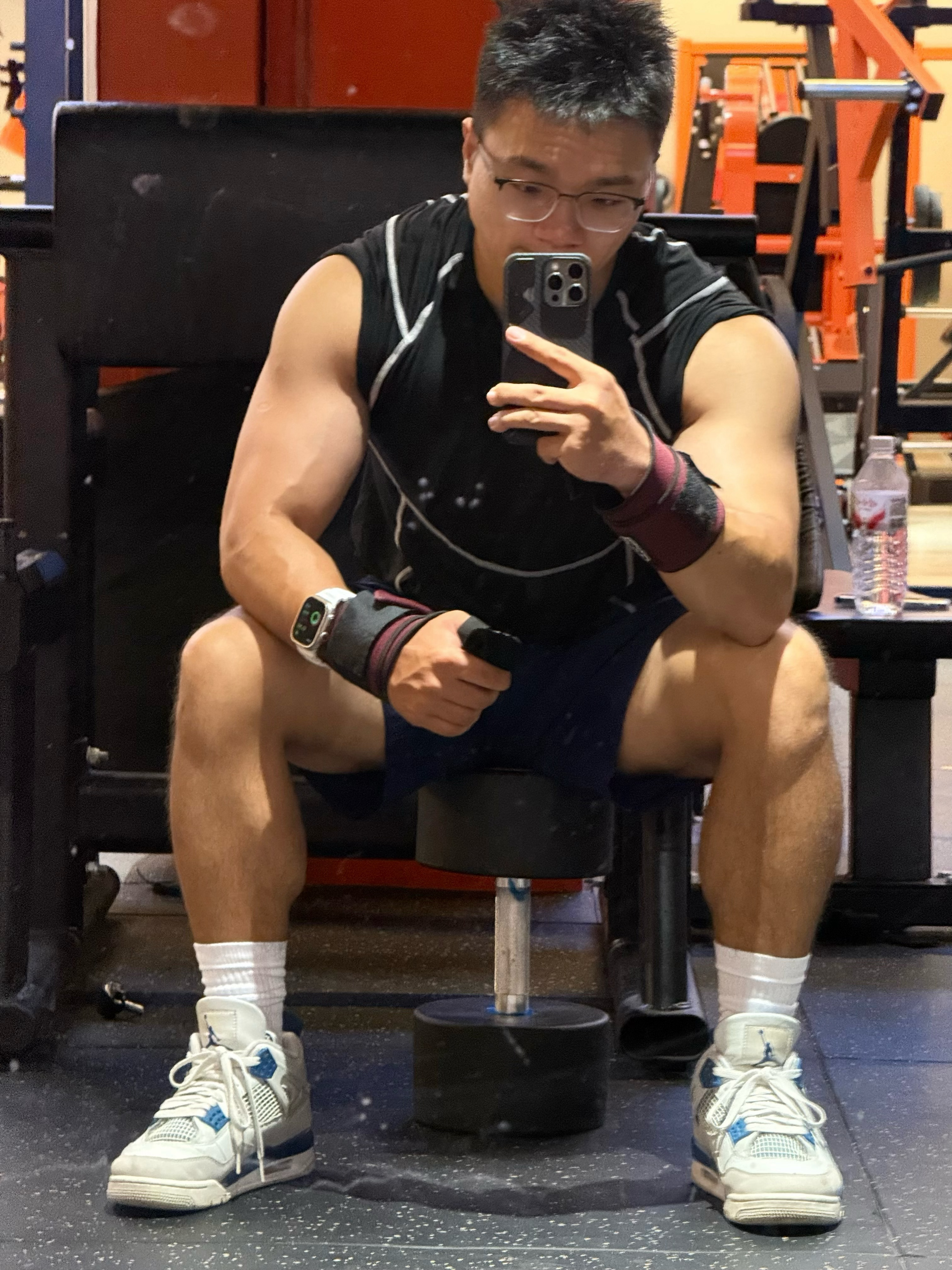 困困的，昨晚做梦也在工作，感觉工作了好久好久 健身 金华·银泰天地
