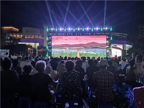 连嗨整整5天！大连奥林匹克广场文化艺术节时间表敲定，夏夜文艺演出免费看
 
大连