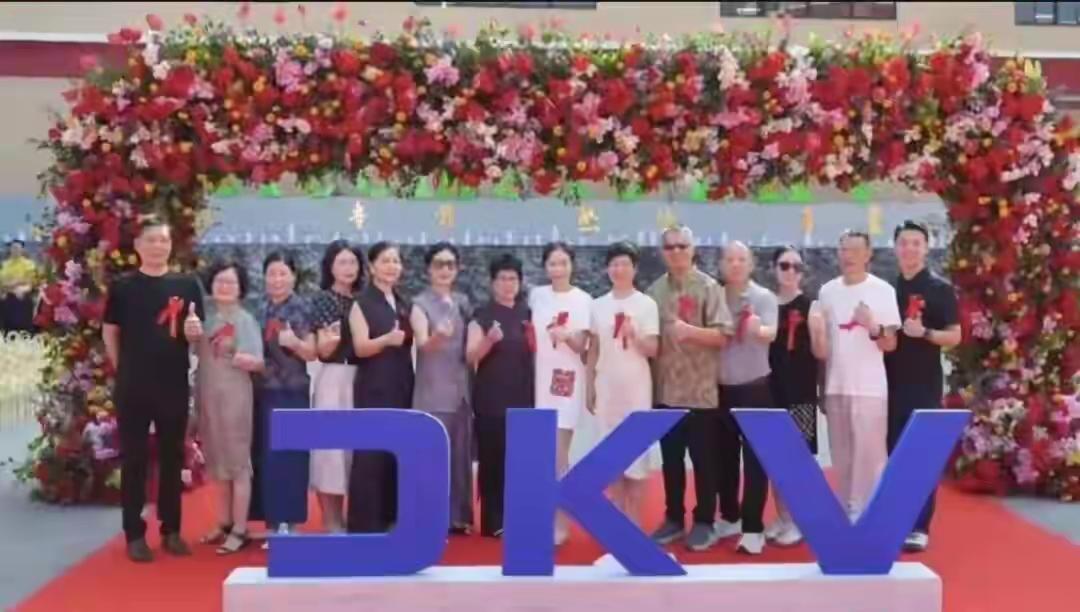 前脚印尼出台多项镍矿资源调控政策，导致多家中资镍矿企业利益受损。后脚宝绅集团旗下